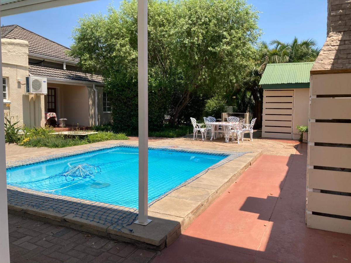 Jungnickel Guesthouse Kimberley Εξωτερικό φωτογραφία